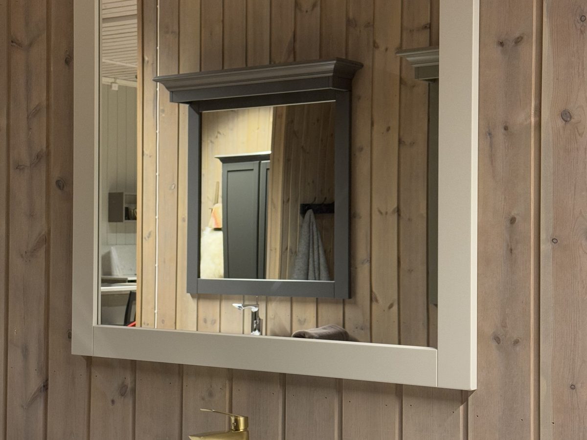 Heltre speil til bad i hytter og hus