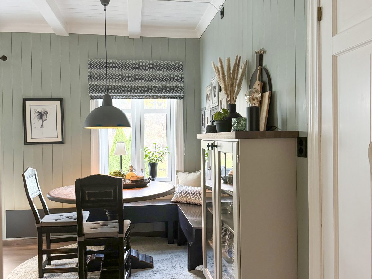 Trend kjøkken, Washed Linen,Mørk gråoljet eikeplate. Kistefos kjøkken, eksklusivet heltre, sveitservilla