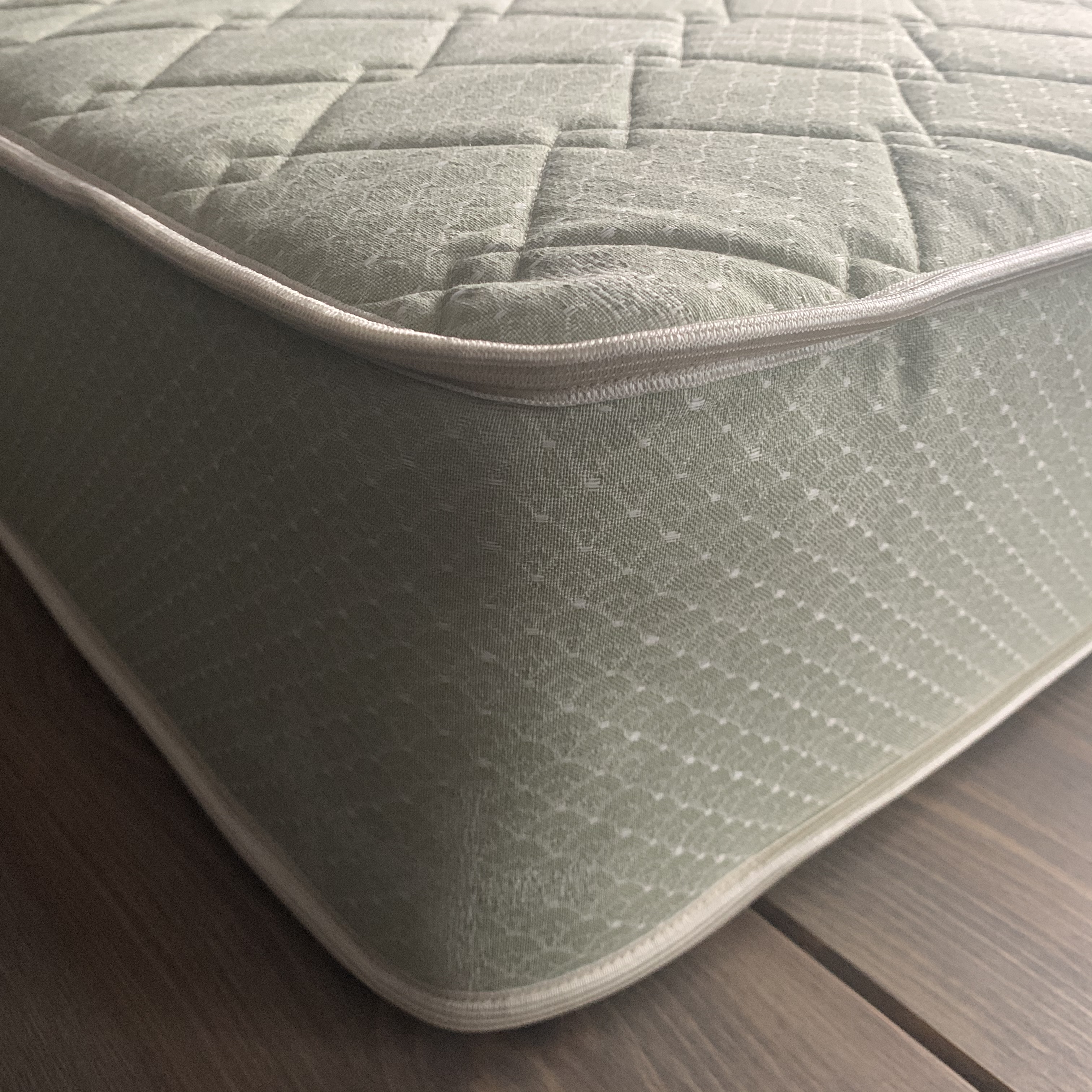 Favoritt Quilt bolster, Norsk kvalitetsmadrass,vendbar fjærinnleggsmadrass i alle størrelser. Norsk kvalitet